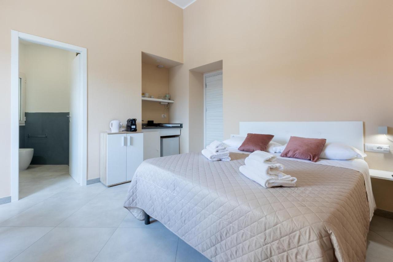 Bonnystudios Holiday Apartments Cagliari Esterno foto