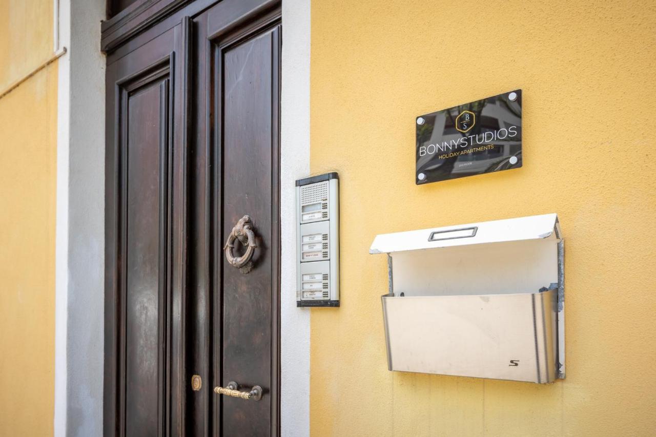 Bonnystudios Holiday Apartments Cagliari Esterno foto