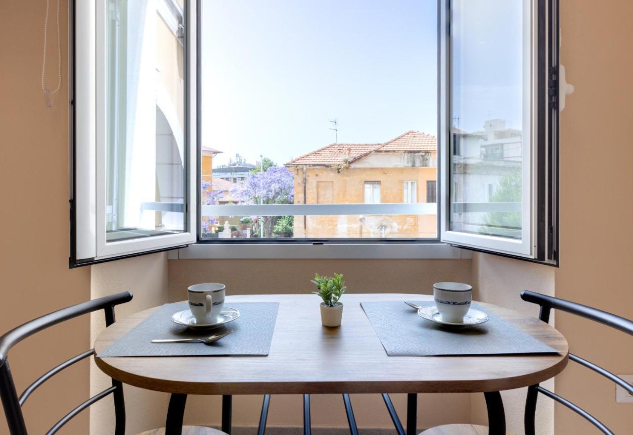 Bonnystudios Holiday Apartments Cagliari Esterno foto